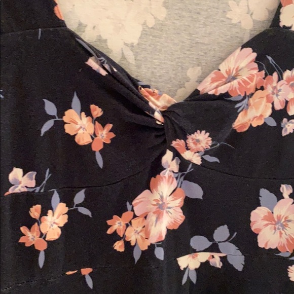 Hollister sundress - Picture 2 of 3